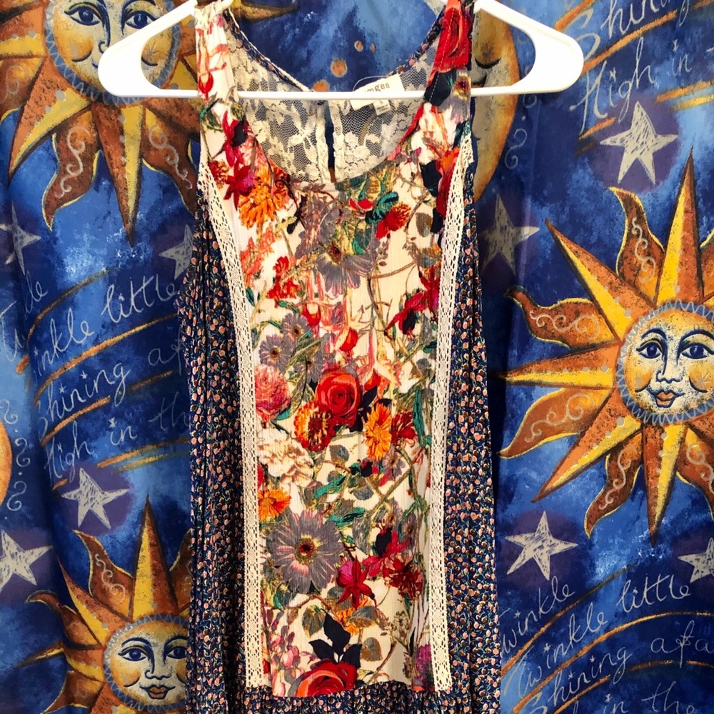 Adorable UMGEE Dress!! 🤩